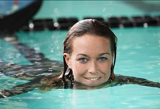 Alessia Zecchini im Pool